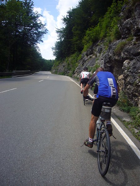 Auffahrt (13 %) nach Ettal