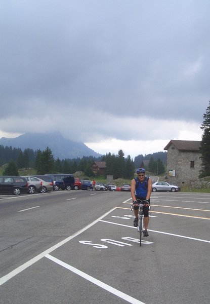Endlich am Ziel: Holger an der Talstation des Säntis