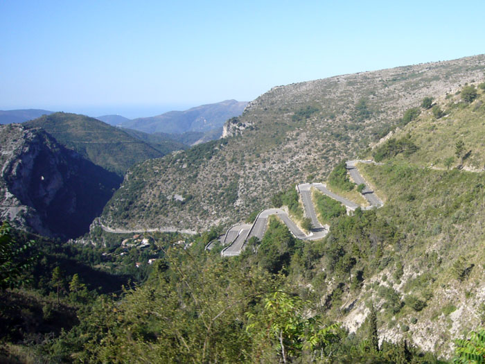 Von L'Escarene bis zum Col de Braus sind gute 600 Höhenmeter zu überwinden