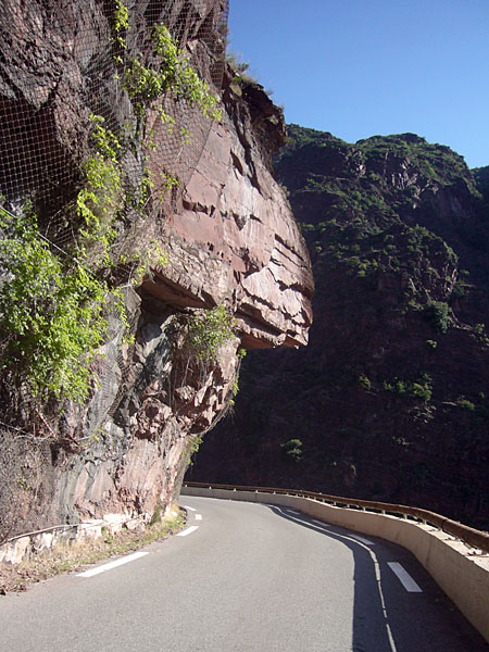 Schöne Strecke durch die Schlucht