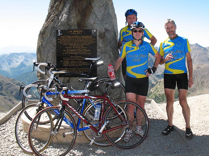 Ah, da sind auch die zugehörigen Fahrer