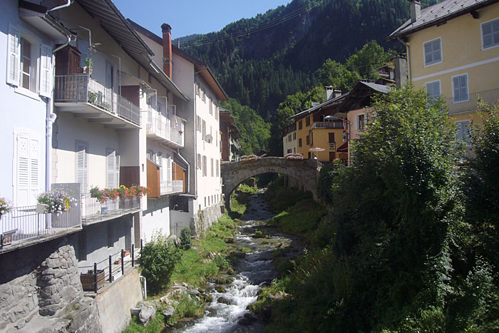 Brücke in Beaufort sur Doron