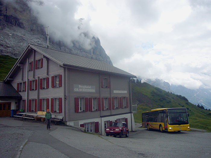 Der Postbus hat es auch geschafft ;-)