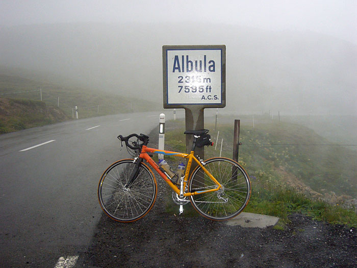 Nasse Bergankunft die 1.