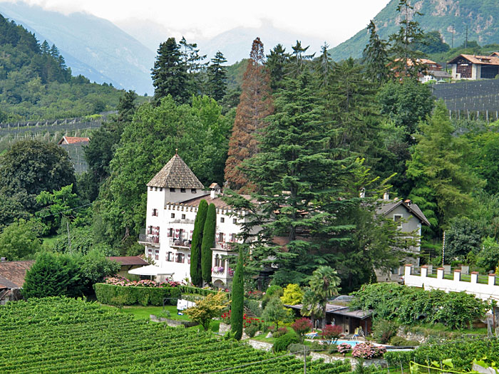 ... wohnen in bescheidenen Hütten ;-)