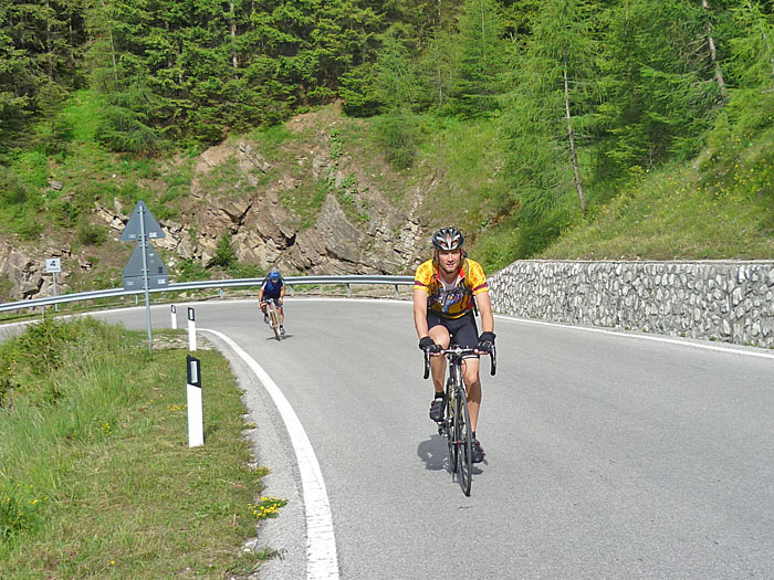 Carlo verfolgt Björn