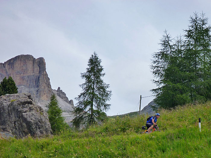 Und wieder eine Kehre weiter