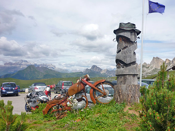 Schnitzkunst mit "Rost"