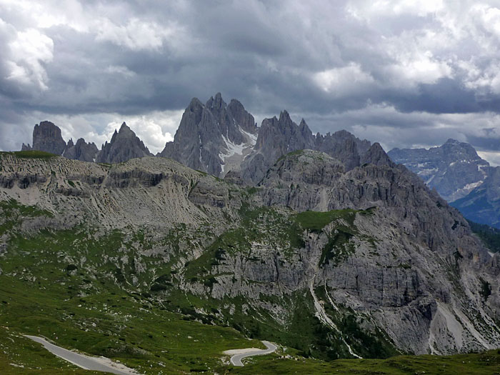 Überall nur noch Berge