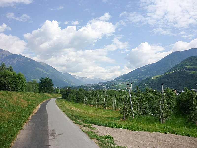 ... Richtung Meran. Reini ist auch dabei, aber hinter der Kamera