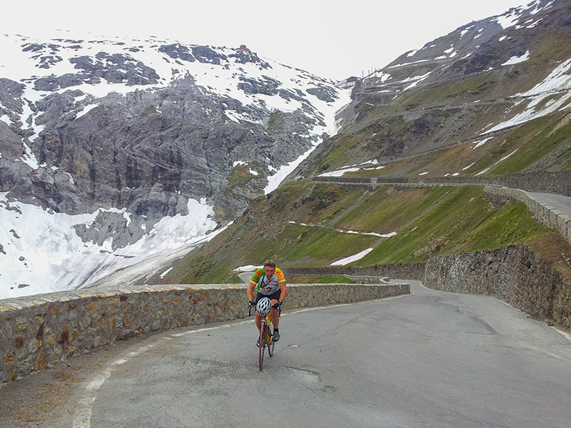 Immer weiter kämpfen wir uns hinauf