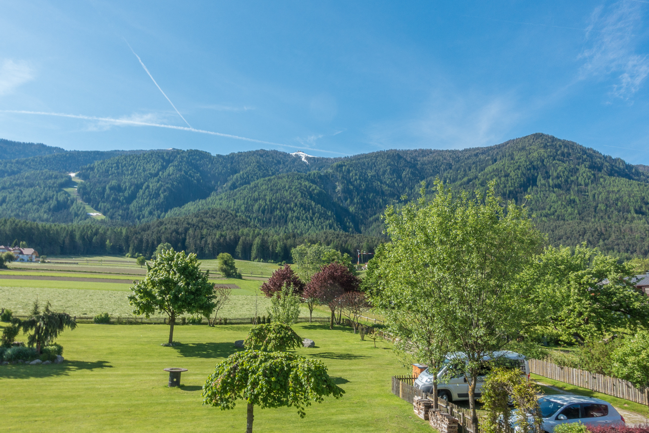 Morgendlicher Blick aus dem Hotelfenster