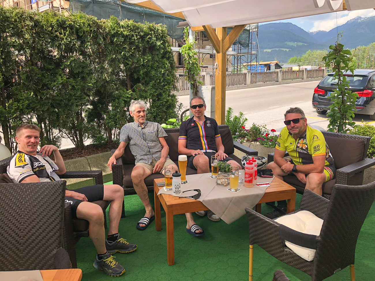 Zurück am Hotel
[Bild: Reinhard] 