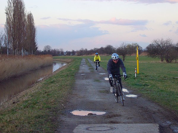 Die oder andere Strecke war nicht unbedingt Rennrad tauglich