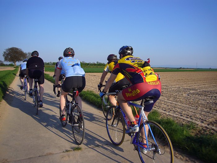 Auf geht's, Gaaas ...