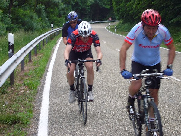 Bei dem Anstieg kann man den Fotoapparat nicht mehr zitterfrei halten ;-)