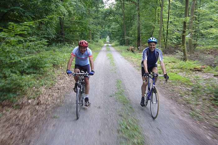 Wenn das der Gabriele sieht, was der Sepp mit "seinem" Rad macht ;-)