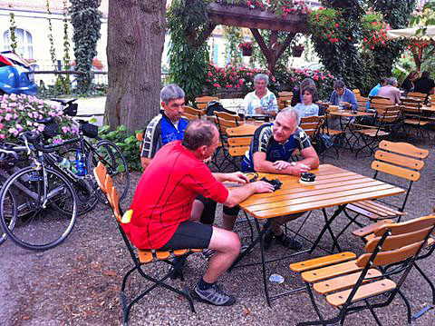 Endlich im Biergarten