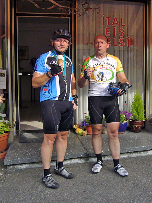 Erstes Eis in Walzbachtal