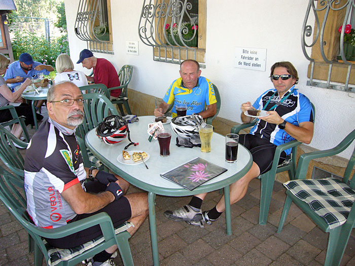 ... zu Schorle und Kuchen ;-)