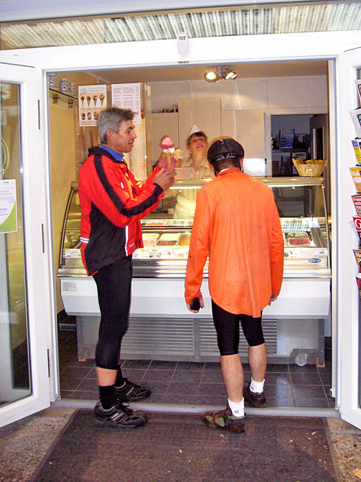 Beim Eis-Onkel gibt es 27 Sorten leckeres Eis