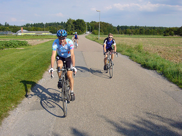 Sepp, Matthias und Freihand-Klaus freuen sich über das gute Wetter