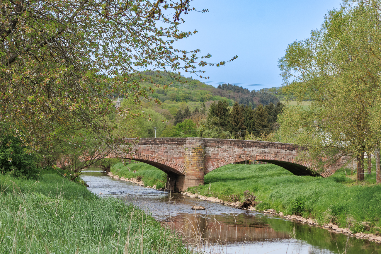 Alte Brücke über den Glan