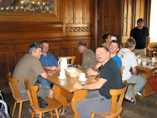 Beim Fr&uuml;hst&uuml;ck in der Juhe von Ortenberg