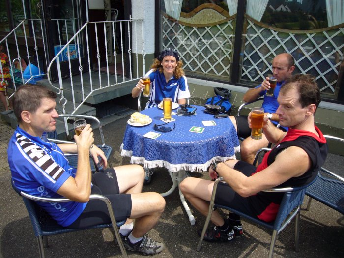 Letzte St&auml;rkung vor dem gro&szlig;en Berg