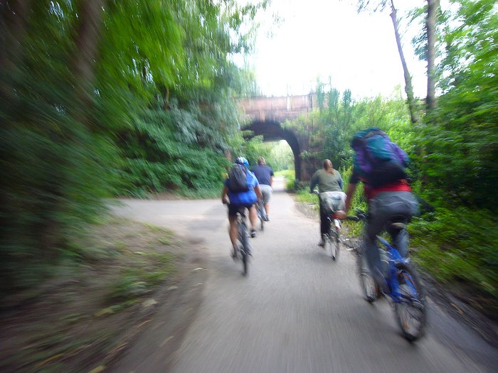 Flott geht es zum Bahnhof
