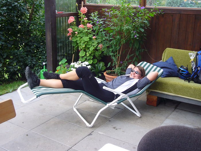 Bettina in der Waagrechten