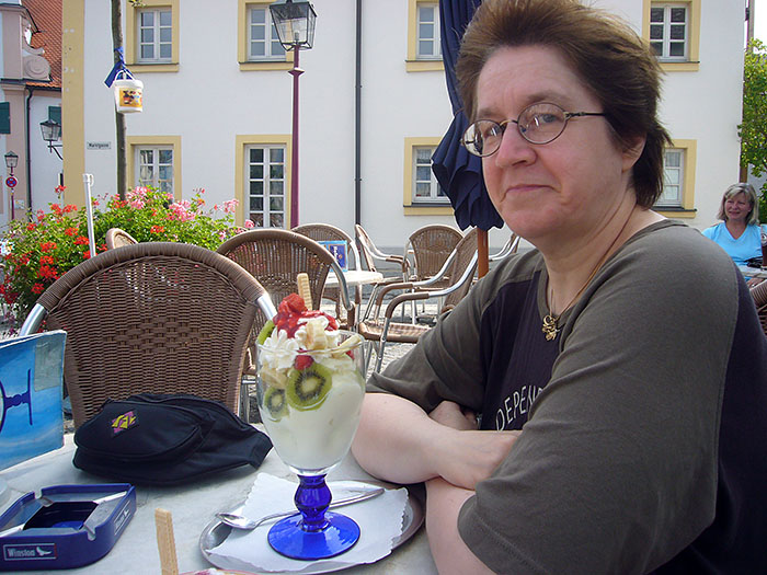 Im besten Eiscaf&eacute; von Treuchtlingen