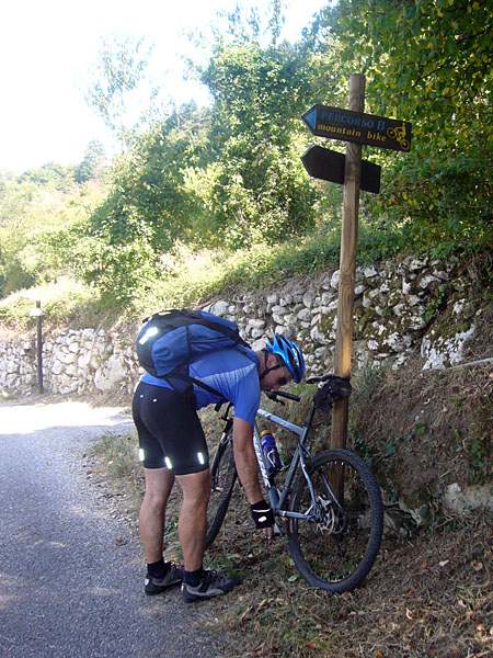 Auf dem Mountainbikeweg