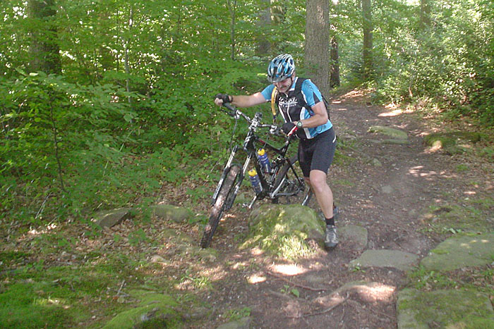 Zwischendurch m&uuml;ssen wir auch mal schieben ...