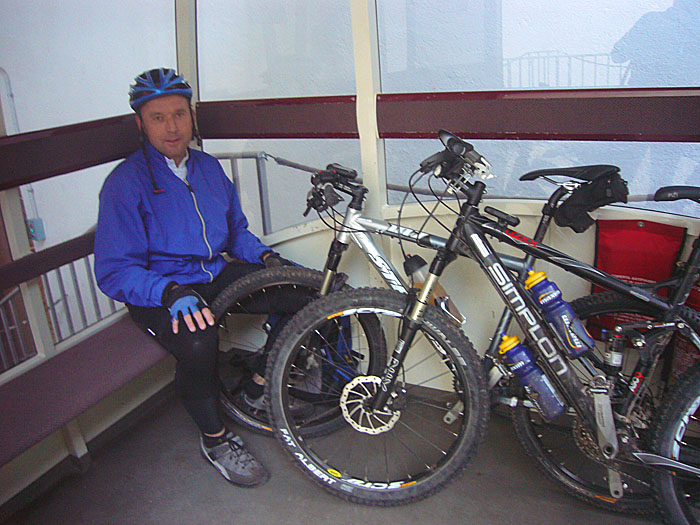 Reini in der Gondel zum Kohler hinauf