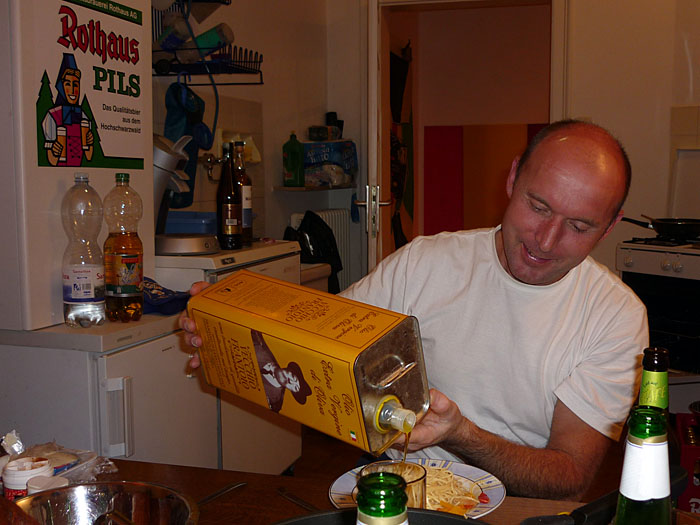 Reini braucht ein klein wenig &Ouml;l ;-)