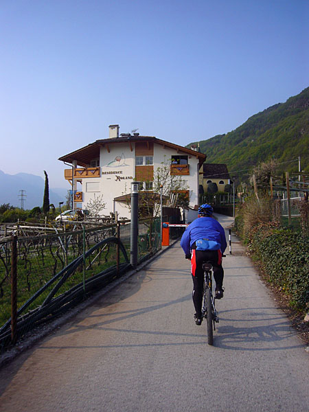 Noch ist die Strecke flach ...