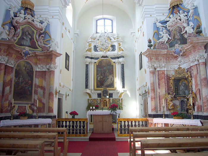 Die Kirche von innen