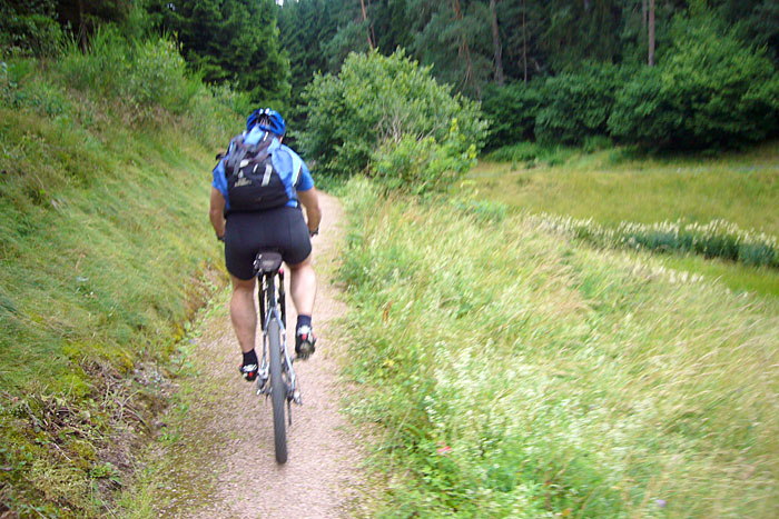 Weiter geht's am Gersbach entlang