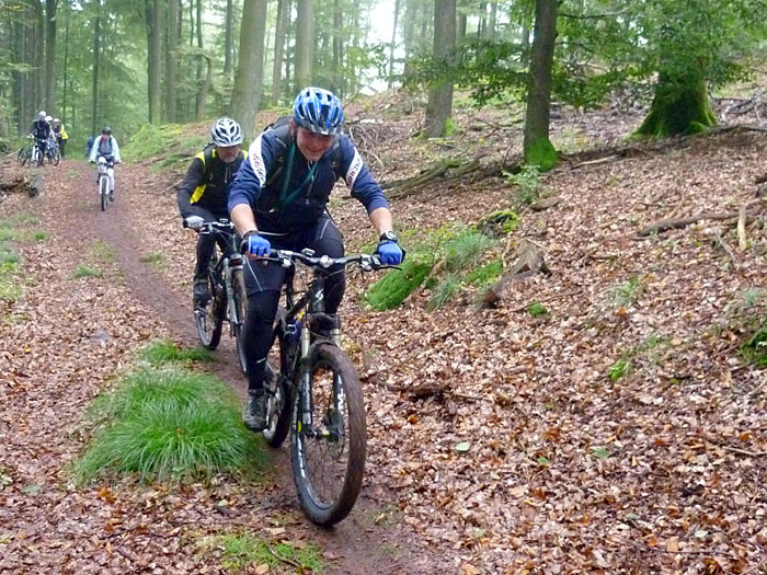 Gaaas, die Verfolger holen auf ;-)