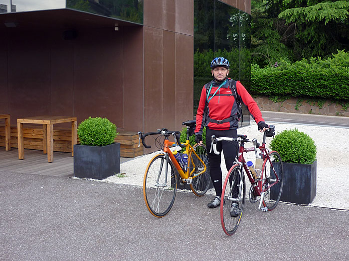 ... und ich schaue auch noch nicht ganz wach aus 