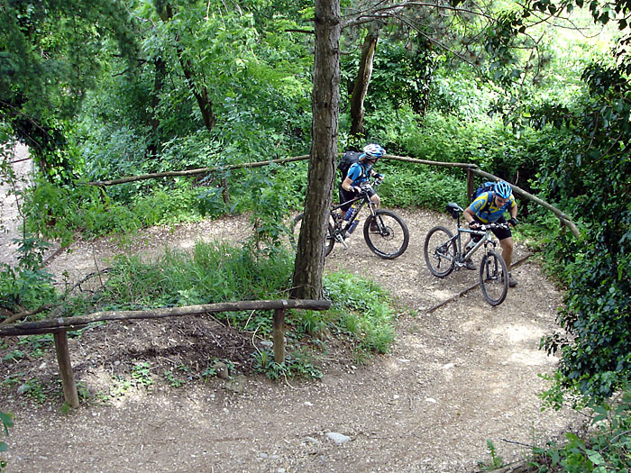 Steiler Weg zur Kapelle St. Michael