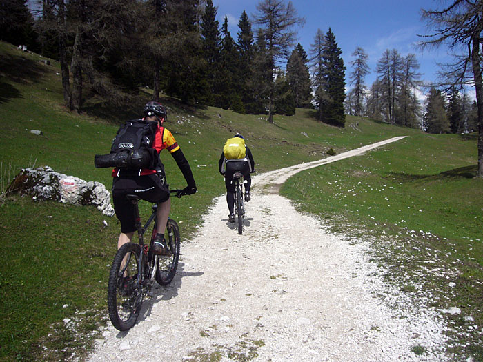 Da wir schon genug nasskalte F&uuml;sse hatten, kehren wir (wieder mal) um