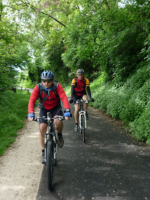 Heute sind wir "gemischt" unterwegs (MTB und RR)