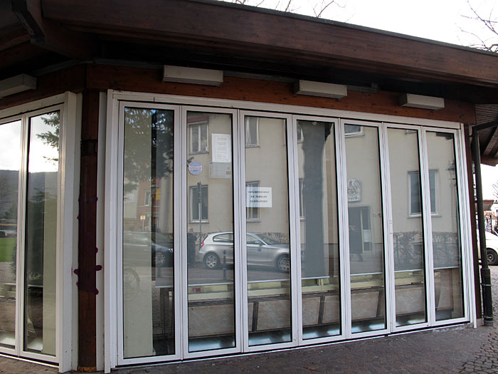 Die Eisdiele in Ettlingen ist noch bis Februar geschlossen :-(