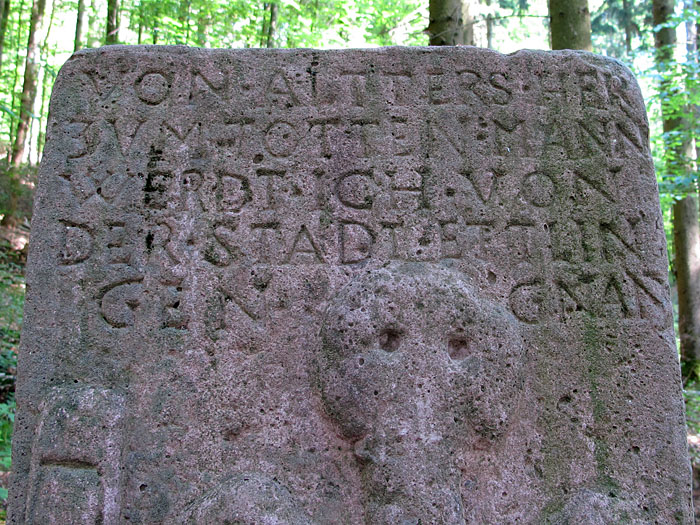 "VON ALTERS HER ZUM TOTEN MANN WERD ICH VON DER STADT ETTLINGEN GNANNT"