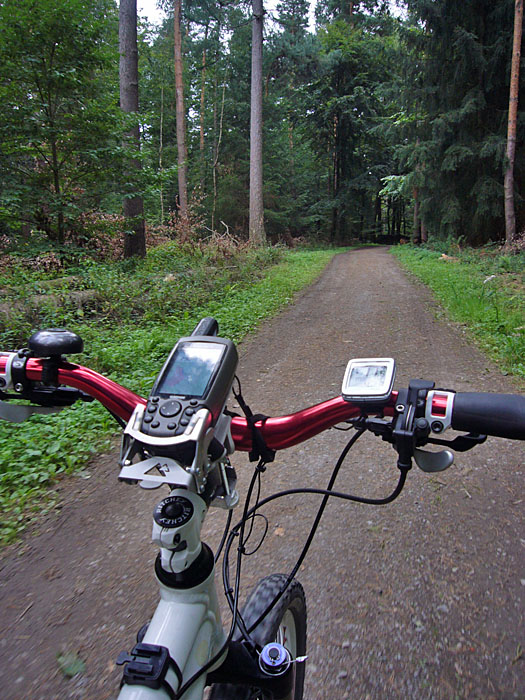 ... da kann man auch mal freih&auml;ndig fahren, ohne dass jemand den Sturz sieht ;-)