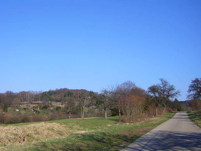 Links sieht man den Reihelberg