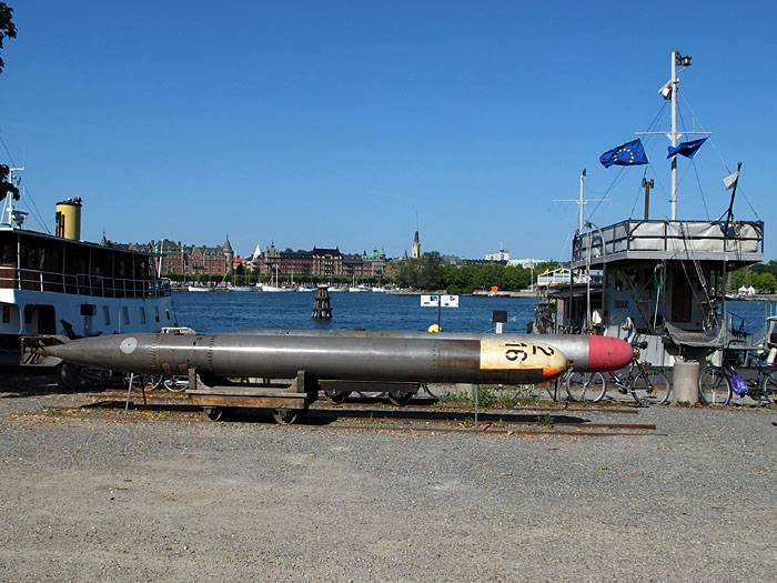 ... gibt es hier Torpedos, in gro&szlig; ...