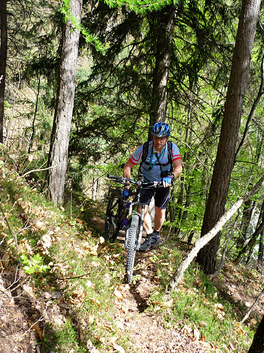 Wenn es zu schmal wird, m&uuml;ssen wir halt auch schieben